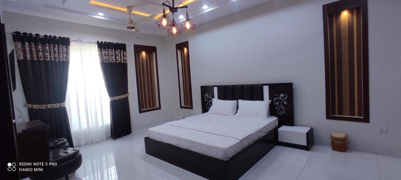 Islamabad Travelodge Guest House Bagian luar foto