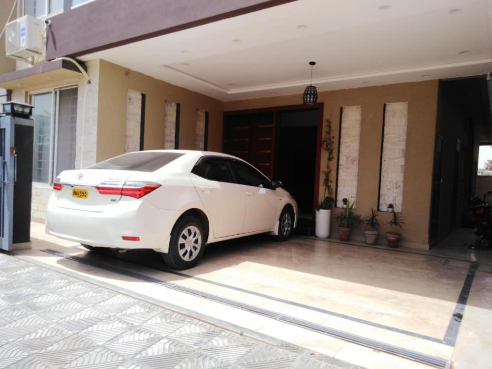 Islamabad Travelodge Guest House Bagian luar foto