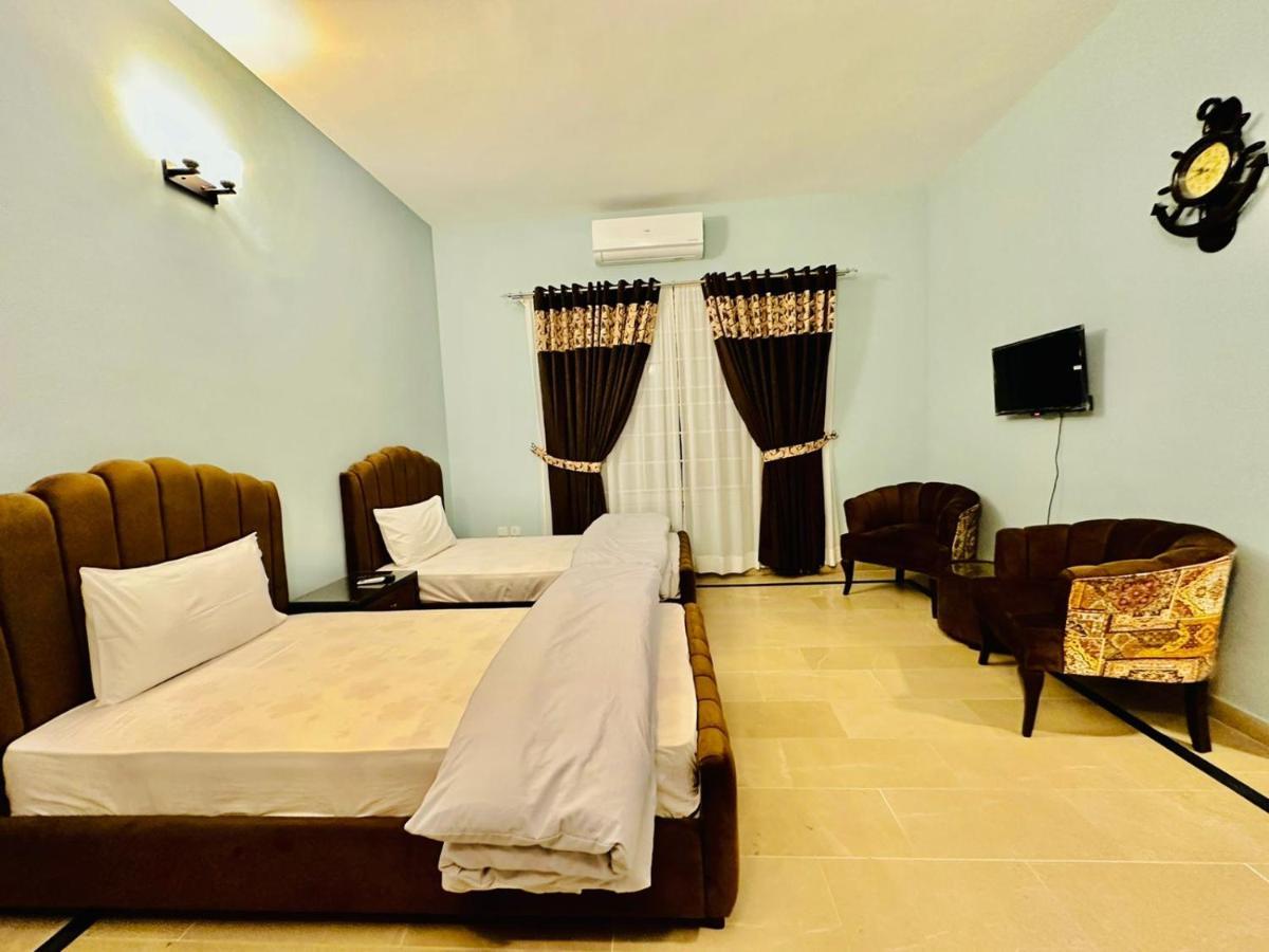 Islamabad Travelodge Guest House Bagian luar foto